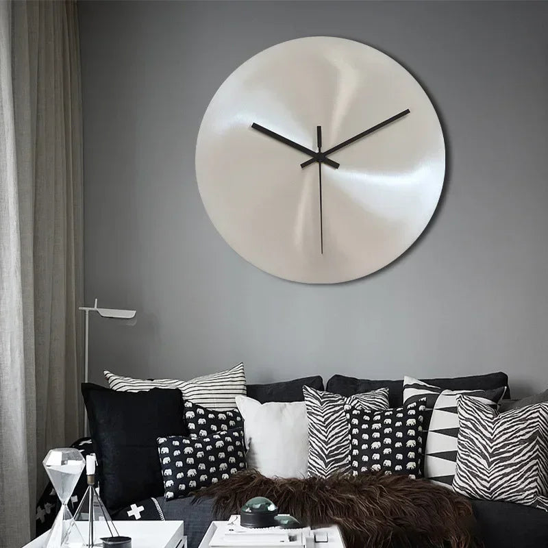 Silver Minimalist Industrial Wall Clock Without Digital Studio Modern Home Decoration Ornaments for Living Room Decorative Clock