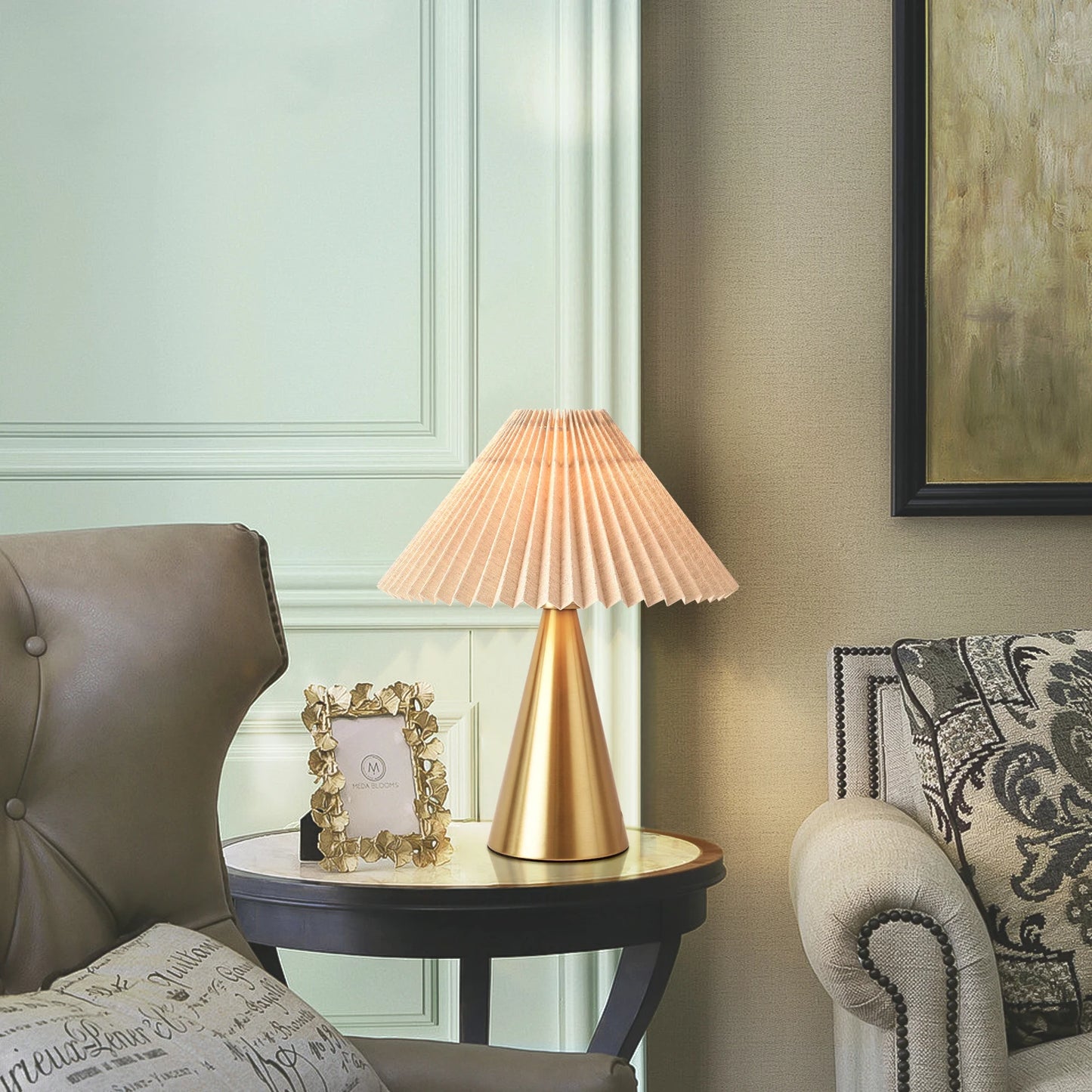 Gold Small Table Lamp, Cute Table Lamp, Pleated Table Lamp，, Small Scalloped Lamp Shade Table Lamps for Small Spaces for Bedroom