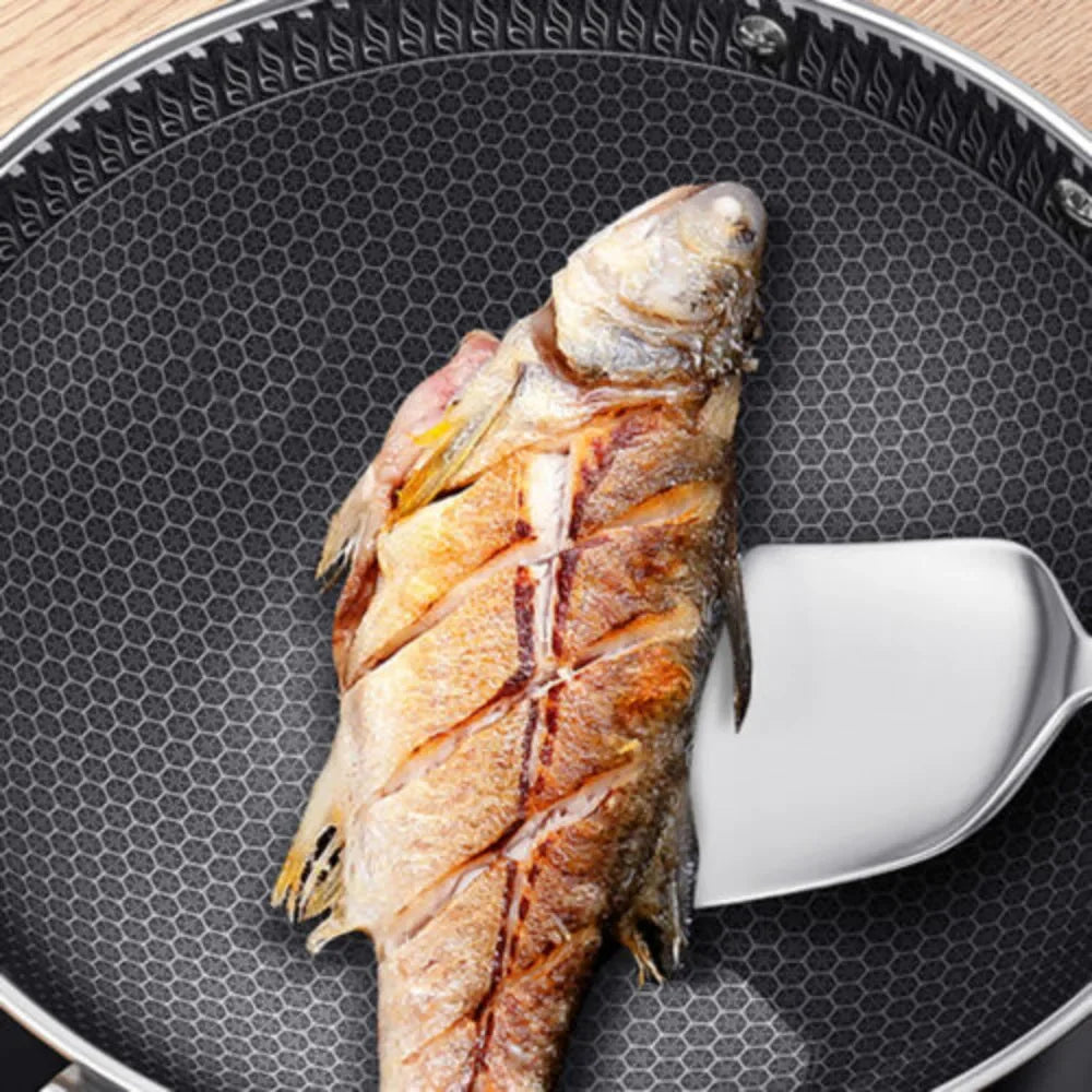 34cm Stainless Steel Cooking Wok Pan - Non-Stick Coated Frying Pan with Tempered Glass Lid - Healthy Fry Pan for Chinese Cooking